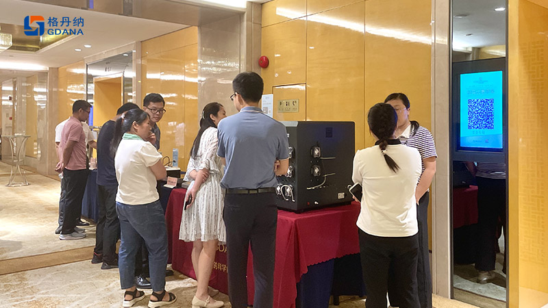 格丹納展會現(xiàn)場圖 格丹納展會現(xiàn)場圖